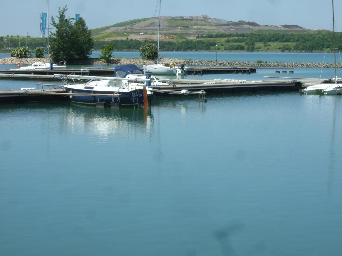 Ferienwohnung Am Neuseenland Rötha Exterior foto